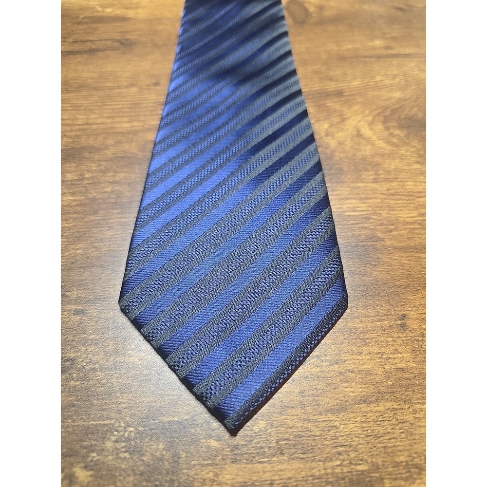 Thin Blue Line Mens Silk Tie 3.25 X 64 In